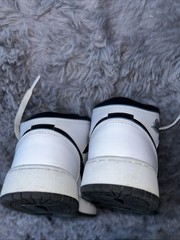 Air Jordan 1 Mid GS “Reverse Panda” Colorway Size 5.5Y Authentic DQ8423-132