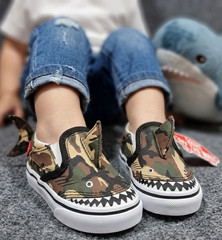 Vans Toddler Classic Slip-On V Shark Camo Green Brown Sneakers Size 4.0 NEW