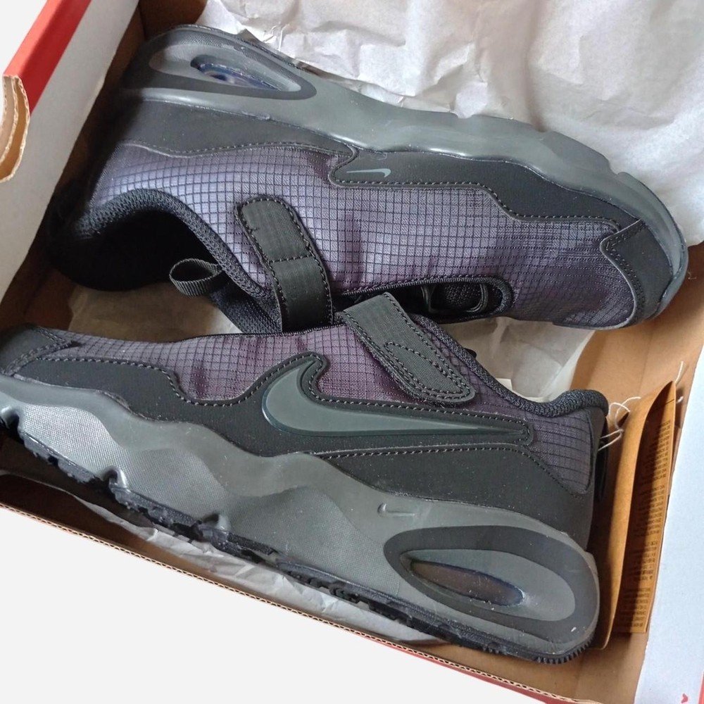 Nike Air Max Nova (PS) Unisex Kids Sneakers 2.5Y Gray/Black Hook & Loop