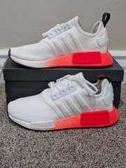 Size 5 Youth Unisex Adidas NMD_R1 J White/Red Lace Up Athletic Shoes EF5860