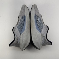 Nike Pegasus 41 Running Shoe Sneakers Gray Youth size US 3.5 Air Zoom