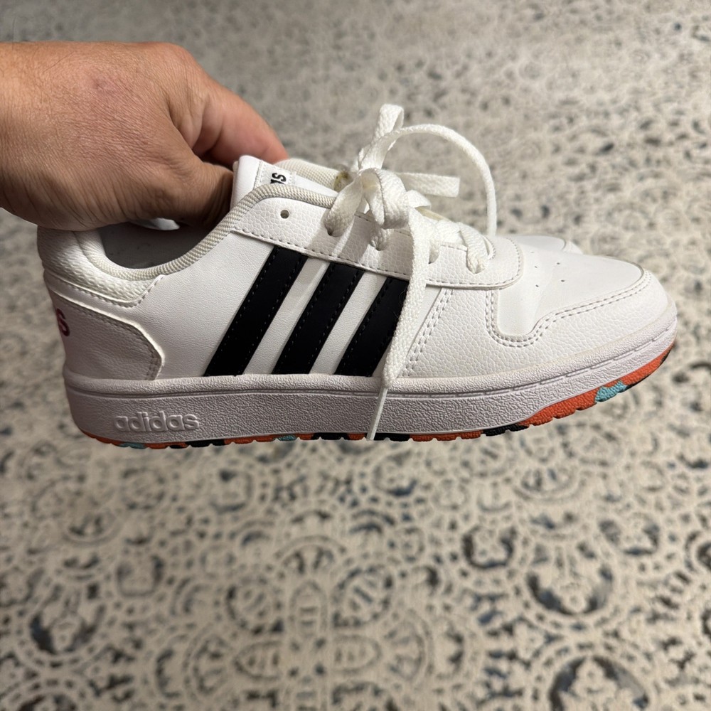 adidas hoops 2.0 kids size 3 fast shipping same day