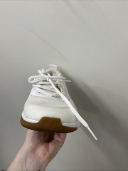 Nike Omni Multi Court Low White Pure Platinum DM9027-100 Kids Size 5.5Y