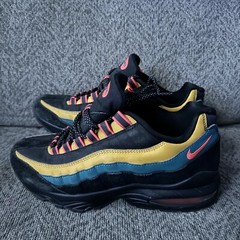 Nike Air Max 95 SE Black Bright Spruce Youth 6.5 Y Good Co CU1095-001 Women’s 8
