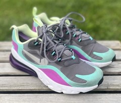 NIKE Air Max 270 React GS Size US 6.5Y BQ0103 007 Purple Green