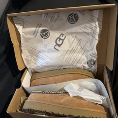 Ugg tasman women size 10