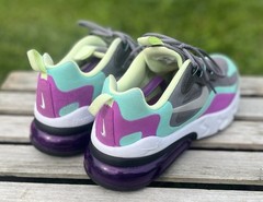NIKE Air Max 270 React GS Size US 6.5Y BQ0103 007 Purple Green