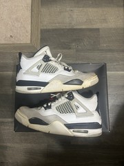 Jordan 4 Military Black Size 6Y