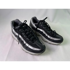 Nike Air Max 95 Y2K Black Metallic Silver AT8091-001 Size 7Y Kids Sneakers