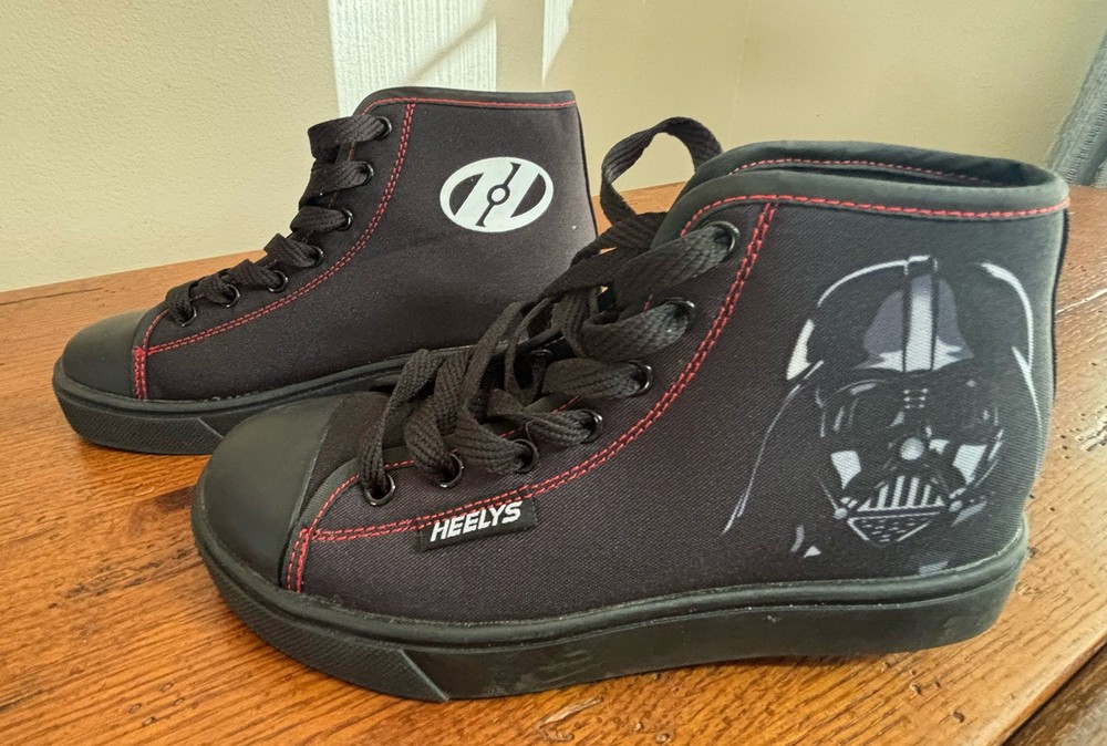 Heelys Hustle Star Wars Darth Vader Youth Size 4 Wheel High Top Sneakers