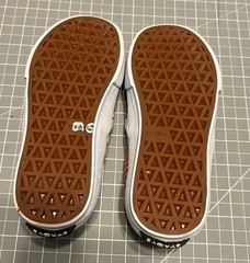 Straye Unisex multicolor sz 3 men 4.5 women Checkered Slip On /Skate Shoes