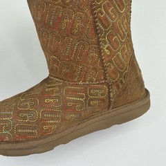 UGG Kids Boot Classic ll Graphic Stitch Chestnut Brown Colorful Logo Size US 2