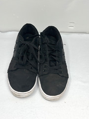 Heelys Racer 20 Black White Skate Shoes Roller Youth Size 5 Sneakers HE100763