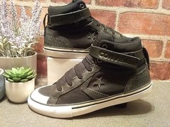 Converse All Star ☆ Junior Pro Blaze High Top w/ Strap Black Iridescent Trim (4)