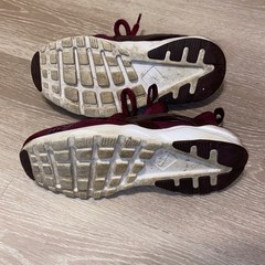 Nike Air Huarache Maroon 3Y Sneakers