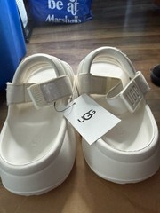 UGG SPORT YEAH Water-Resistant Slingback sandals WHITE size Kids 1 new with box
