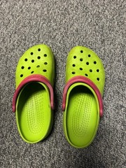 Crocs Classic Clog Green with Pink Strap Unisex