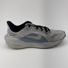 Nike Pegasus 41 Running Shoe Sneakers Gray Youth size US 3.5 Air Zoom