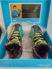 Jordan Doernbecher Retro size 6 youth