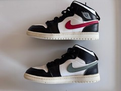 AIR JORDAN RETRO 1 MID CRAYON PACK MULTI COLOR SHOES 640734-052 Size 3y EUC