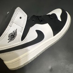 Sz 9c – NIKE JORDAN 1 MID SE (TD) ‘DIAMOND’ [DN4322-100] WHT BLK Multi NEW