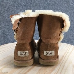 UGG Boots Youth 6 Bailey Button Shearling Brown Round Toe Ankle Top SN 5991