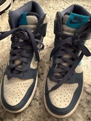 Nike Dunks- Big Kid/Youth