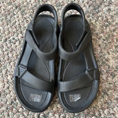 Teva Black Hurricane Drift Sandal Youth Size 2