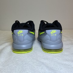 TD Nike Air Max Invigor Grey Black Green 749574-002 NEW Kids Toddler Size 9c
