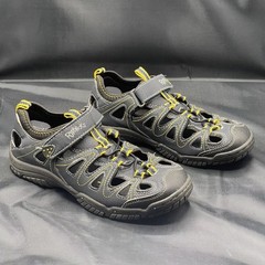 RIP Kicks Kid’s Shoes – Size 5