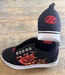 Heelys Pro 20 Print Black Flame Unisex Kids 3Y Canvas Wheel Sneakers HE10337