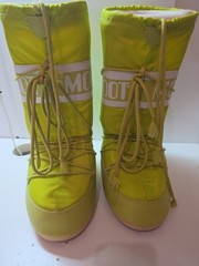 Moon Boot Green Unisex Snow Boot Water Resistant Mid-Calf Nylon (sz 7-8.5)