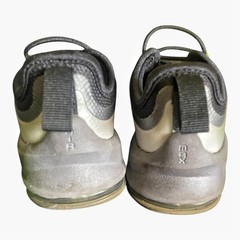 Nike Air Max Axis Athletic Running Shoe Black Grey AH5223-012 Children Size 10C