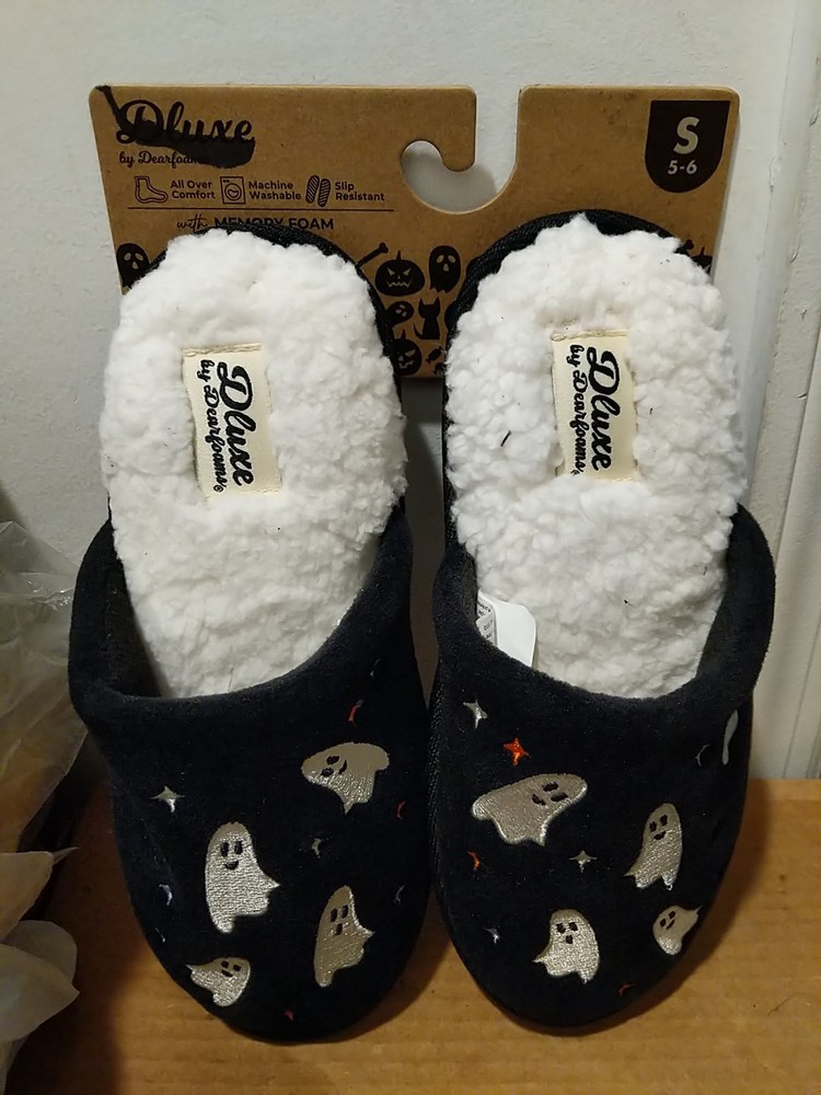 Dluxe by Dearfoams Children Slippers Ghost Black sz. Small 5-6 🆕