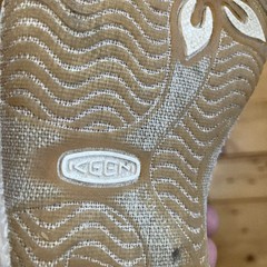 KEEN Elle 9 Backstrap Sandals Washable Footwear Tan Adjustable Hook & Loop Open