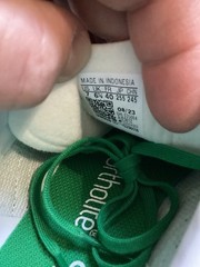 DS 2023 Adidas Gazelle Green Cloud White Gold Juniors Sz 7