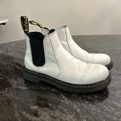 Dr. Doc Martens White 2976 Quad Platform Chelsea Boots Kids Size 3