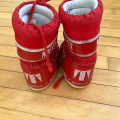 Moon Boot The Original Icon Red Nylon Snow Boots Kids EU 27-30 US 10-12.5