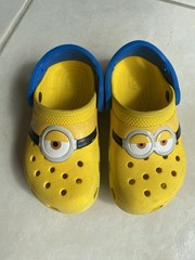 Crocs Classic Clog Despicable Me Minions Fun Lab AM Minions Kid’s size C10