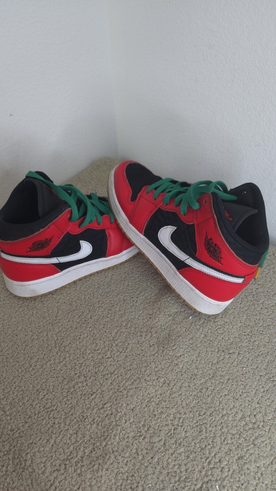 Nike Air Jordan 1 Mid Youth 4Y Christmas Tree Sneakers Shoes DQ8418 S1