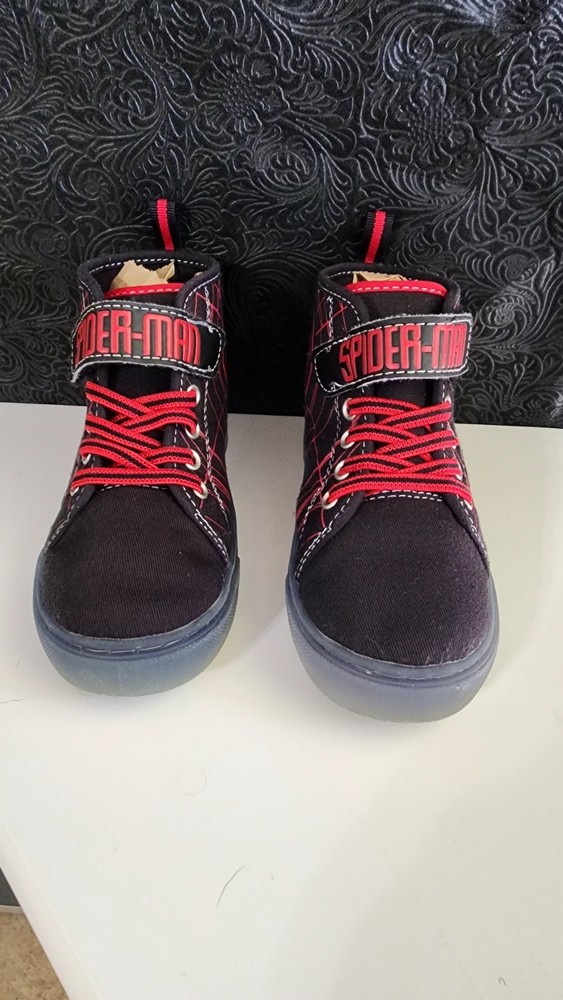 Marvel Spider-Man Unisex Kids US 10 Black/Red Mid Top Lace-Up Sneakers