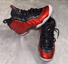 Nike Little Posite One Size Grade School 5.5Y Metallic Varsity Red And Black