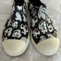 Native Disney Mickey Mouse Black White Slip-On Shoes Unisex M3/W5