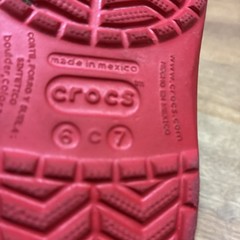 Child’s Crocs Size 6/7 Gently Worn