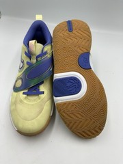 Nike Team Hustle D 11 GS Mid Top Sneakers 6.5Y Blue/Yellow FN6676-300