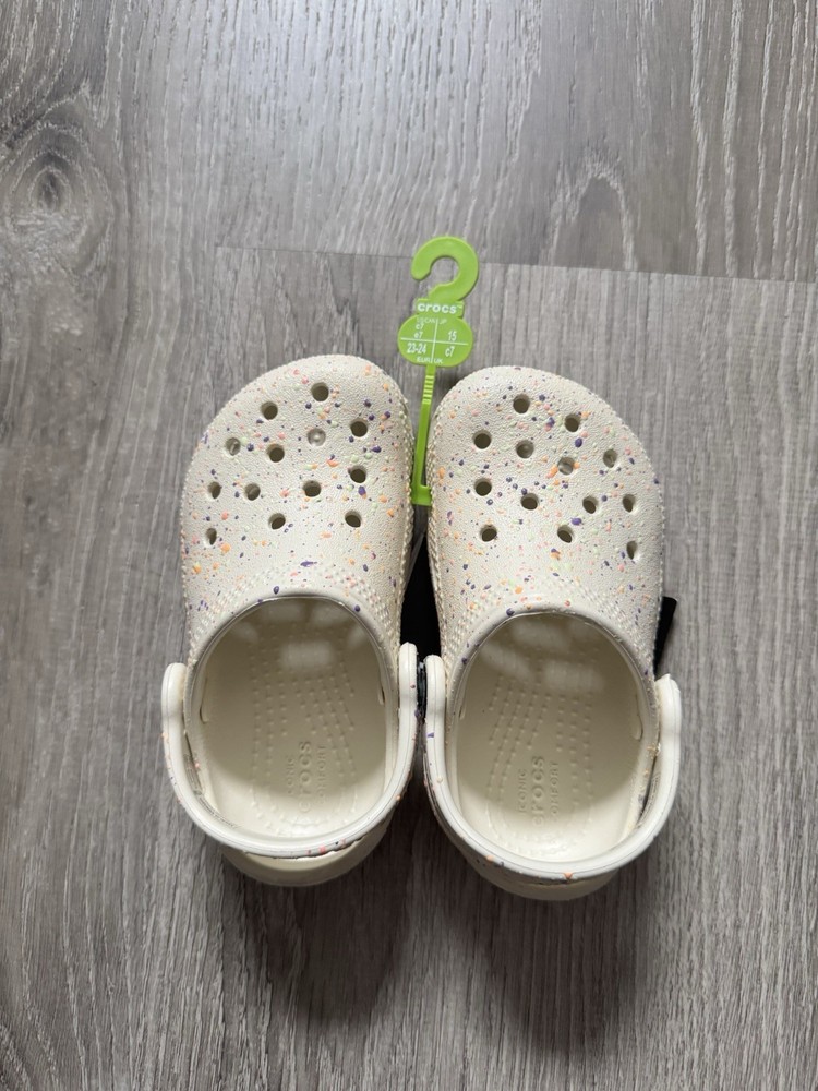 Crocs Classic Glow Paint Splatter Unisex Kids C7 EU 23-24 White Clog