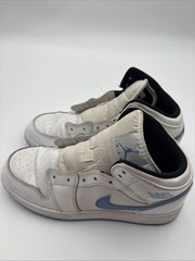 Nike Air Jordan 1 Retro Mid GS ‚Legend Blue‘ UNC 554725-127 Youth Size 6.5Y