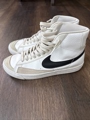Nike Blazer Mid 77 GS Size 6.5Y White Black Used DA4086-100