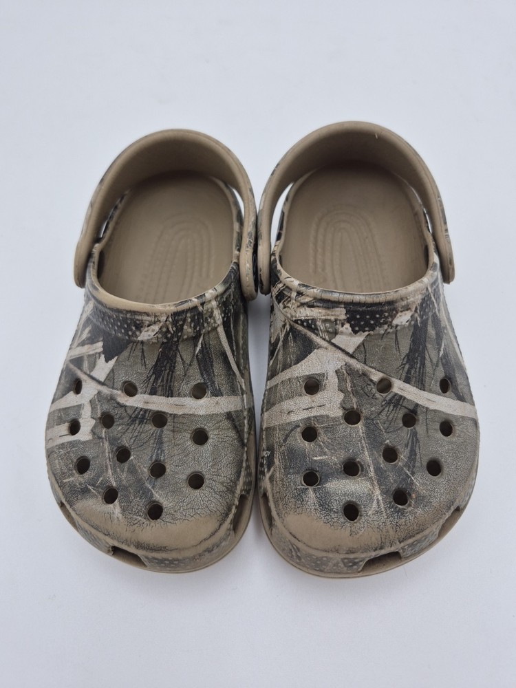 Crocs Toddler Size 8/9 Camouflage