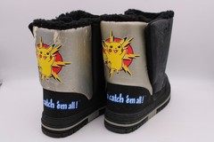 POKÉMON Game Freak SG Footwear Co. Kids XL2- 3 Moon Boots – Boxed Nintendo 2000